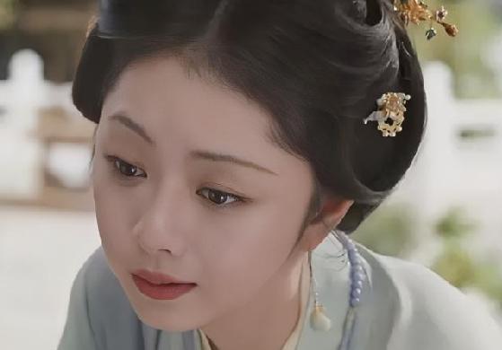 许兰香80岁终，在明代也是寿终正寝了，看来明代平均寿数挺高。沈嘉兰要替许兰香活