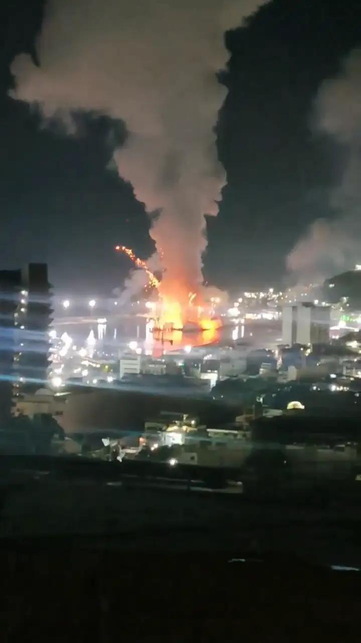 美国入侵委内瑞拉！就在刚刚，美国堂而皇之公开对委内瑞拉采取军事行动。美国空军