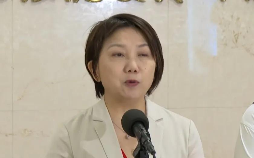 民进党团书记范云开口了，范云称：针对国民党主席郑丽文一行人访问大陆花费的480万