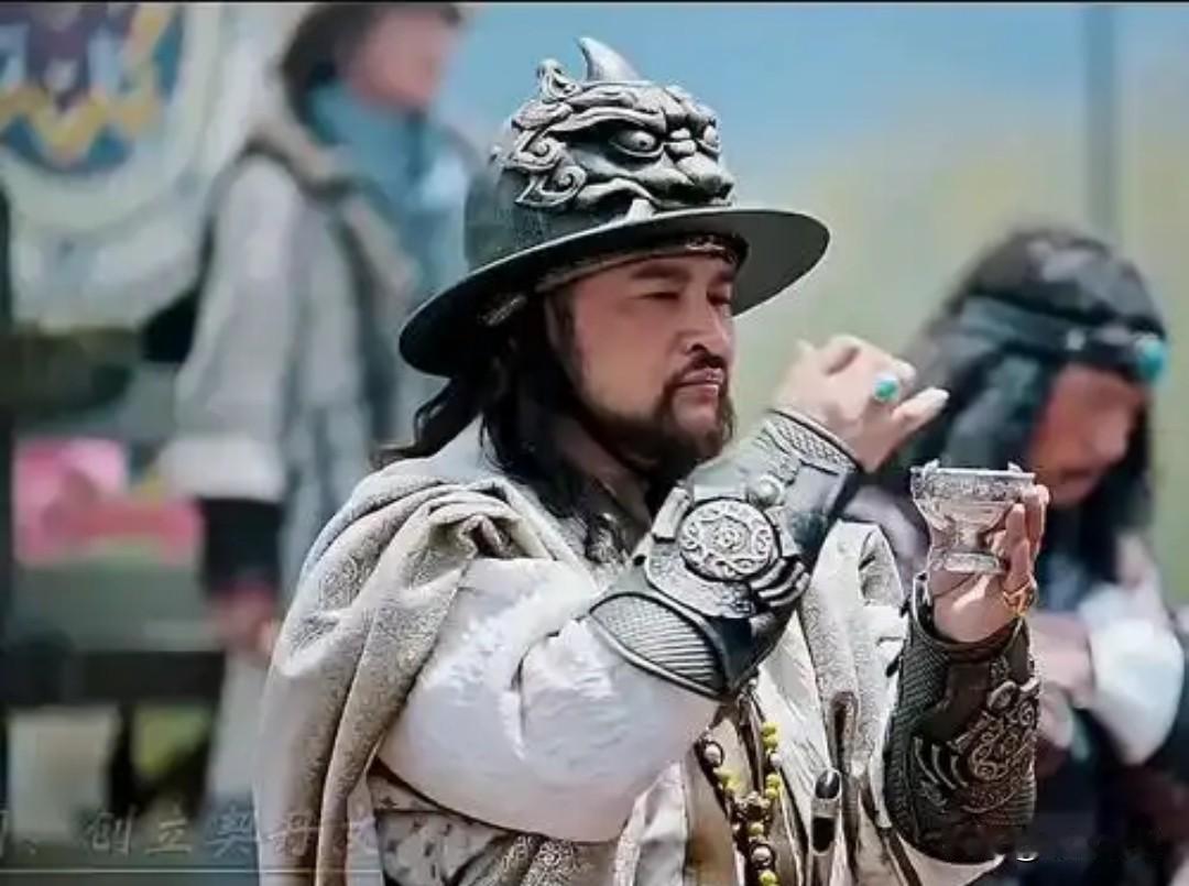 度辽将军带着兵在南匈奴的地界上扎营，每天盯着匈奴人放牧、交易，连单于见客都得提前