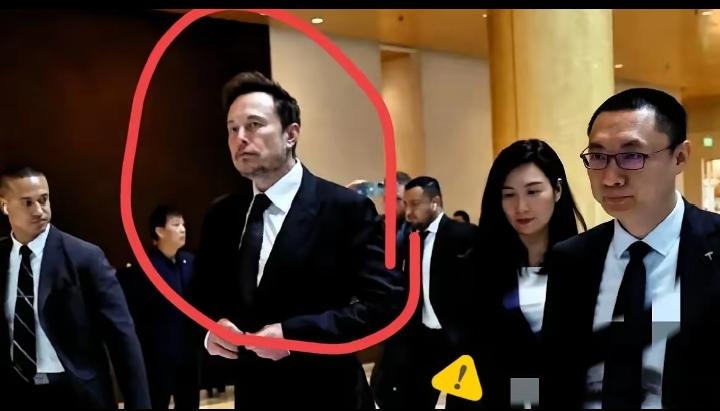 这次中美晚宴，一眼就看出了什么叫“面子给足，底子不交”！你看，任正非、汪韬、梁文