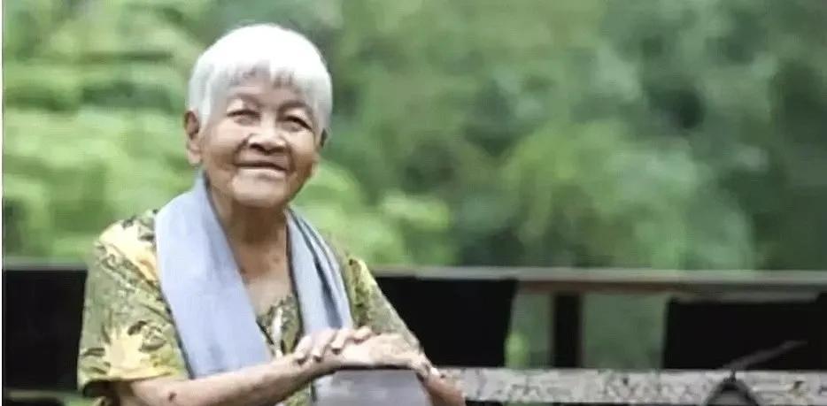 释永信的“塌庙”，让很多人对佛教有了误解，罪过极重。出家人不是不可以赚钱，但真正