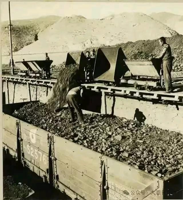 1939年2月，日军突袭了原来由八路军控制的当时全国最大金矿——玲珑金