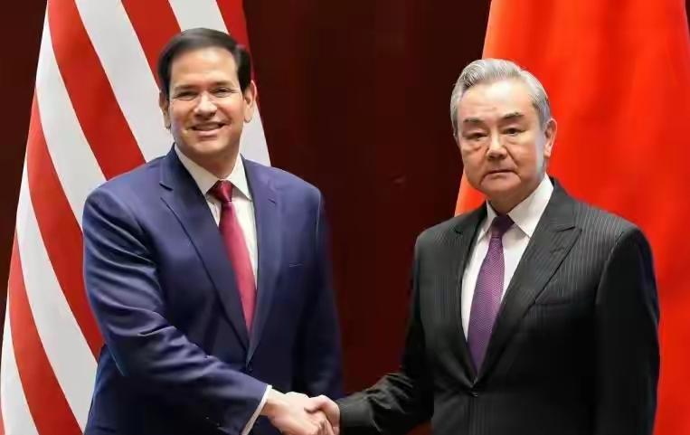 中美外长德国会谈，鲁比奥认准一件事，管住了自己的嘴慕尼黑会议期间，王毅外长与