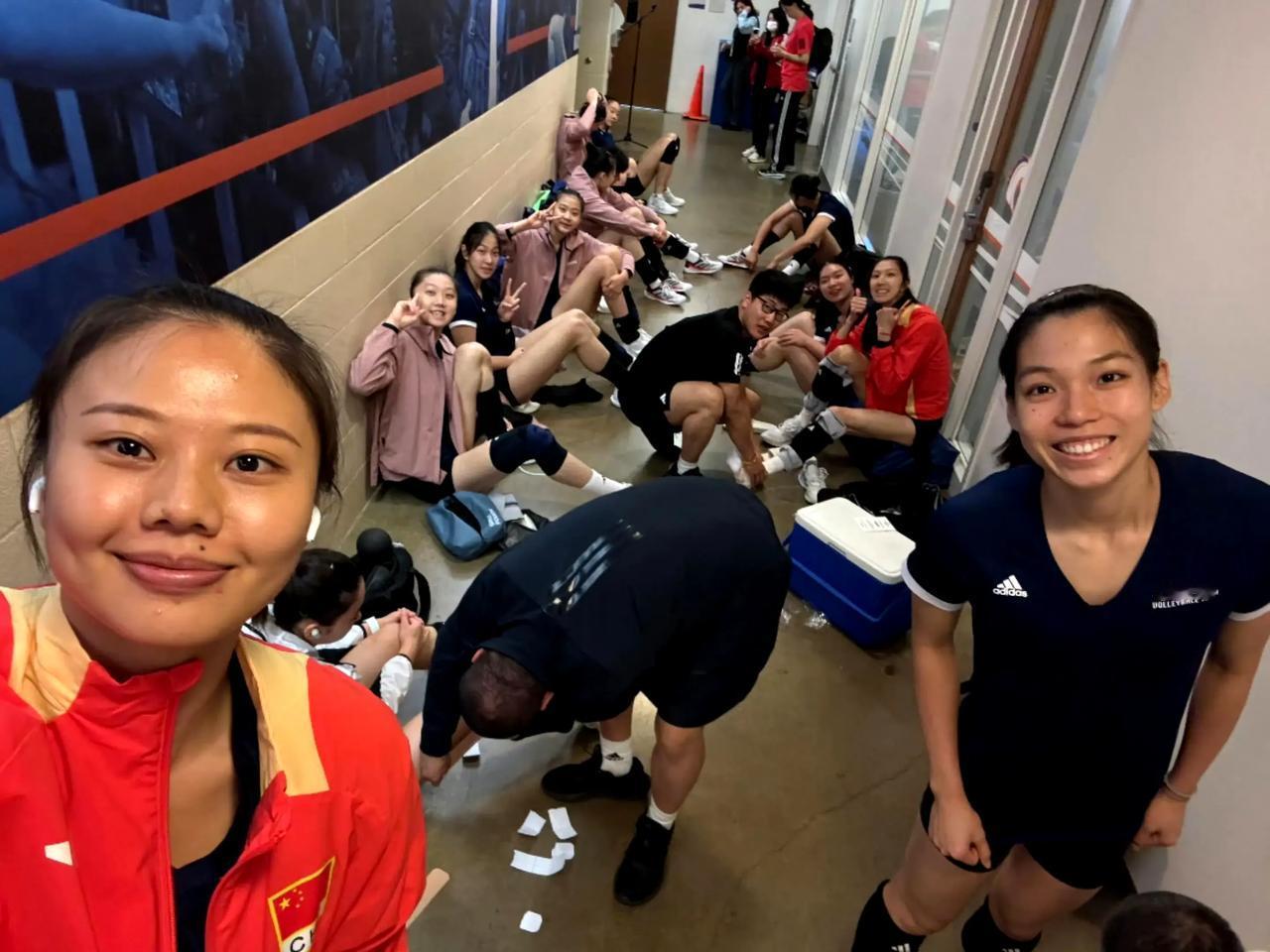 女排新队长，龚翔宇。在VNL12场比赛打完之后，可以感受到她的带队能力了。也许小