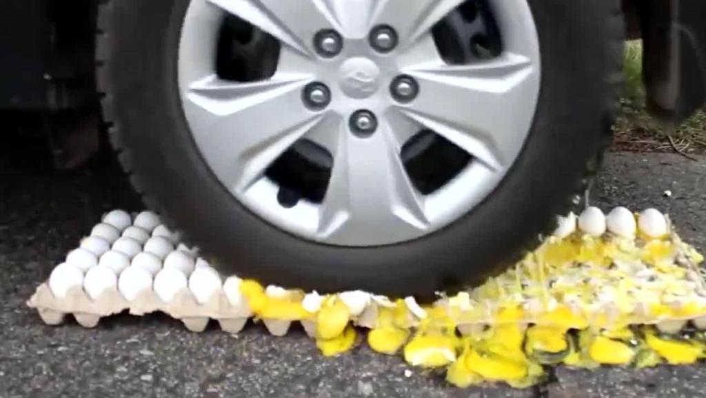 鸡 泥 轮胎 煤炭 猜一成语_轮胎图片卡通