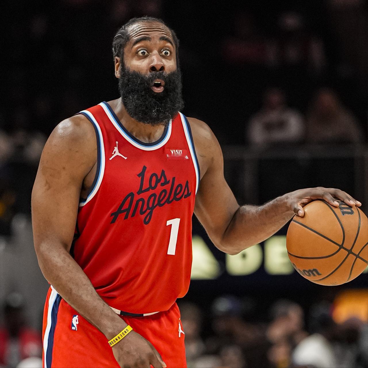 NBA历史得分榜更新：哈登即将进入前10！1、詹姆斯：42260（现役）2