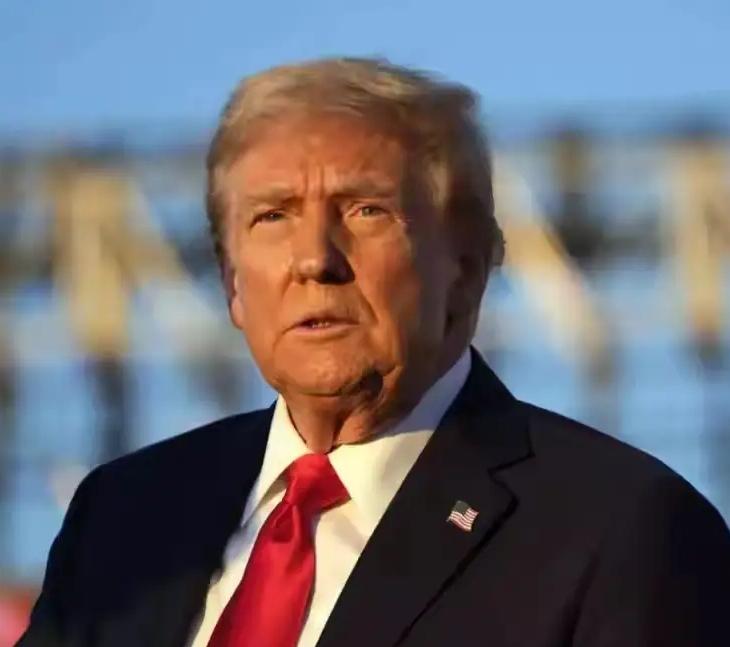 有哪些人可能准备参加美国2028年总统大选?1、特朗普。尽管美国宪法第22