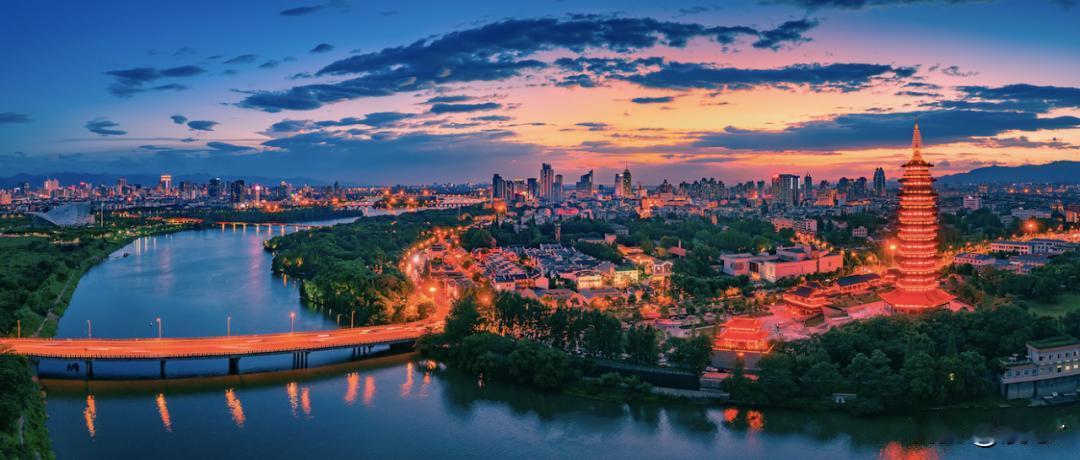 2025年1月，浙江金华二手房均价14070元；2025年2月，浙江金华二手房