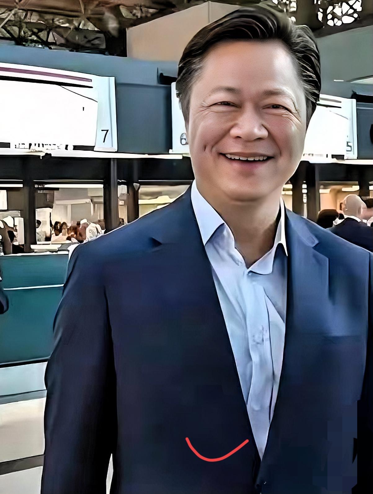 刚刚得知一个消息！差点惊掉了下巴！赖岳谦被福建农林大学聘用，这哪是一份普通工