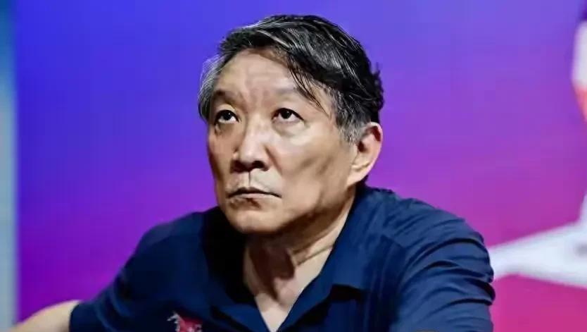 大运会夺得冠军和亚洲杯输给日本的原因找到了，区别在主教练，不同的主教练，结果天壤