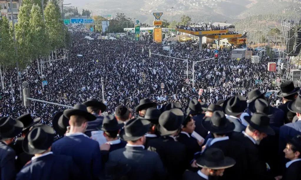 急报！急报！据最新报道，坦桑尼亚总统哈桑宣布了就职并表示将带领国家走出示威