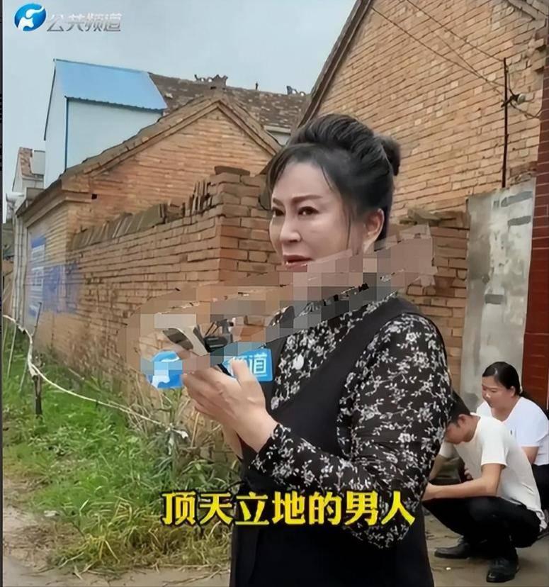 河南商丘25岁小伙闪婚50岁妻子，婚后8天惊见身份证崩溃：继子竟比自己大两岁！