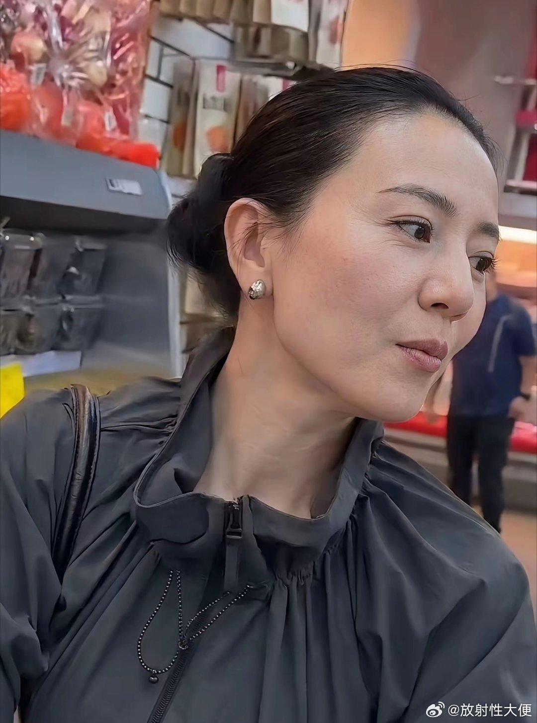 高圆圆原来长这样，第一次这么近距离看女神，感觉跟普通人也差不多​