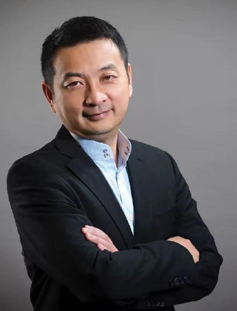 年轻人不敢多生孩子，根本不是缺钱缺时间？梁建章一语戳破真相很多人一直以为，当