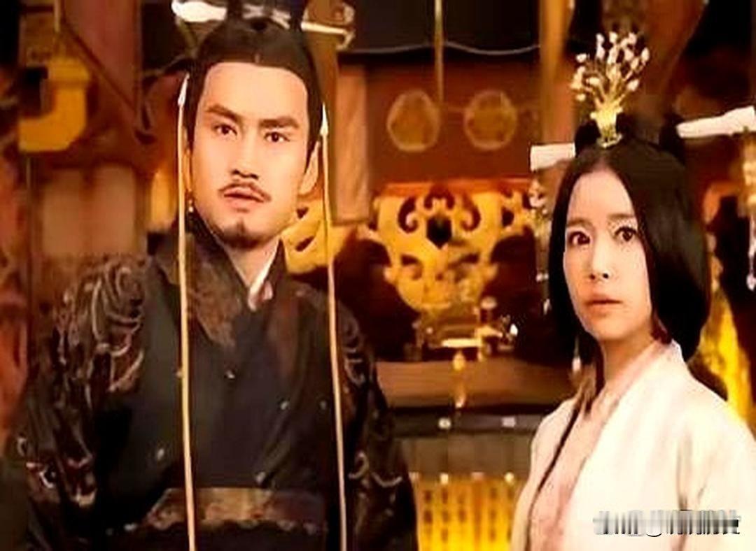公元26年，光武帝刘秀正在批阅奏章，姐姐刘黄突然来访。姐弟俩聊着聊着，刘黄变得吞