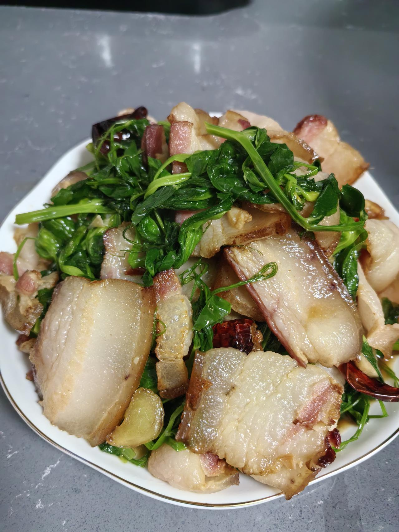 大家信不信这个1、正月生是来还债的2、二月生是来报恩的3、三月生是来享福的