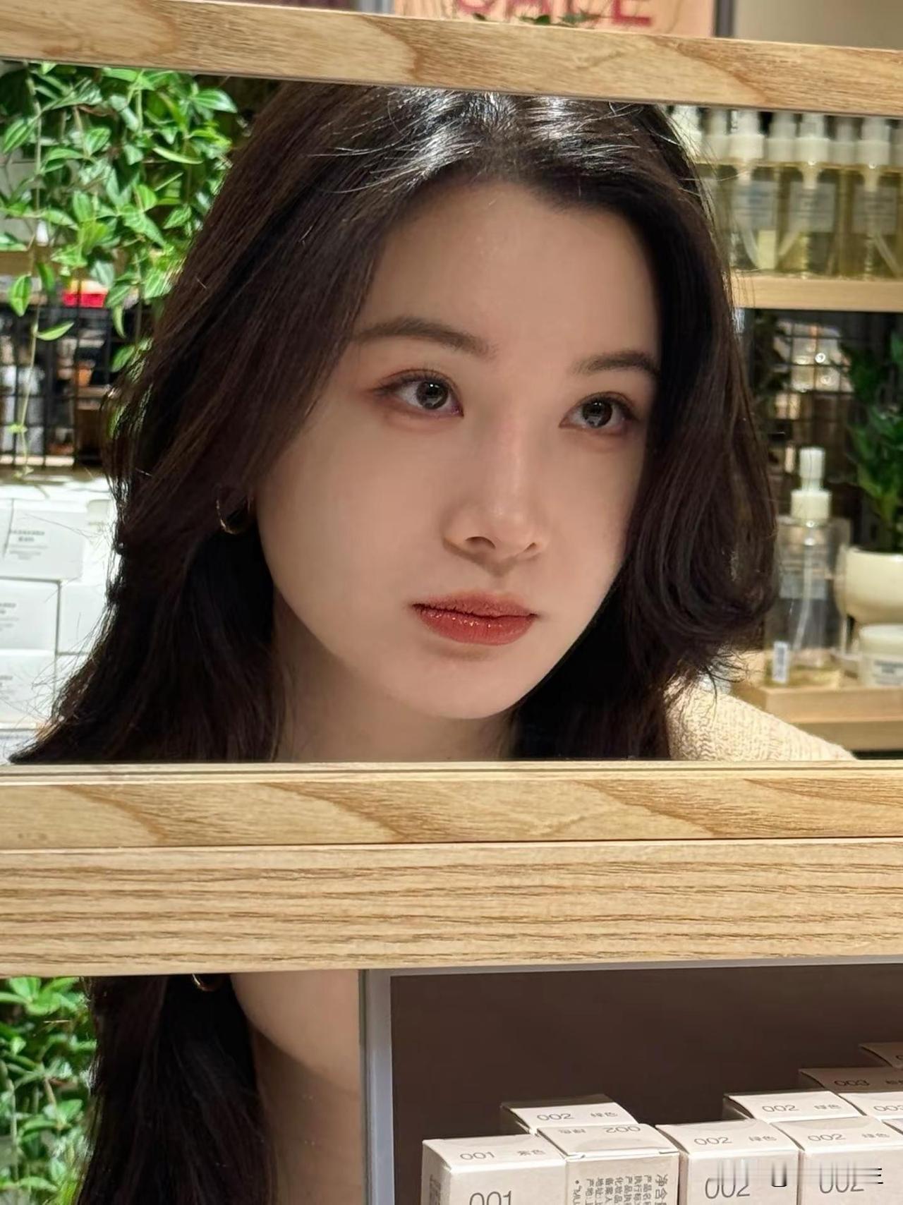 小区里咖啡店拍照打卡不错