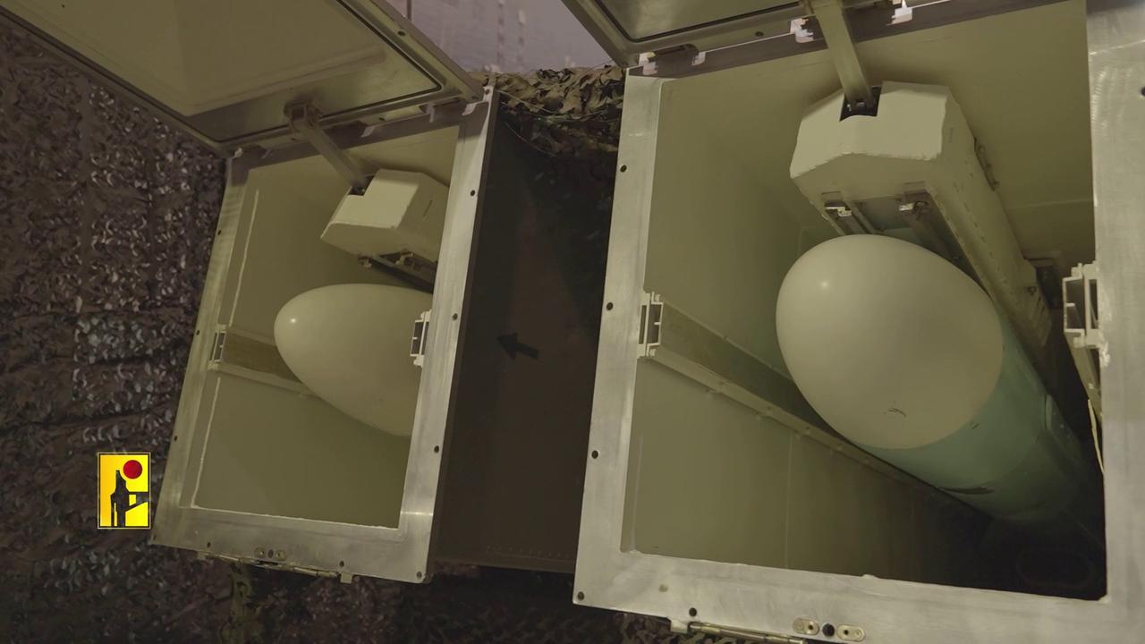 实锤了！伊朗系发射C-802反舰导弹，或真的打中英国海军龙号驱逐舰！当地时间20