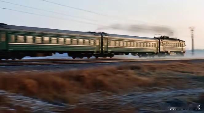 俄媒爆大动作：中俄同日官宣开行对朝列车！专家直言：这绝非简单的运输复苏，而是重塑