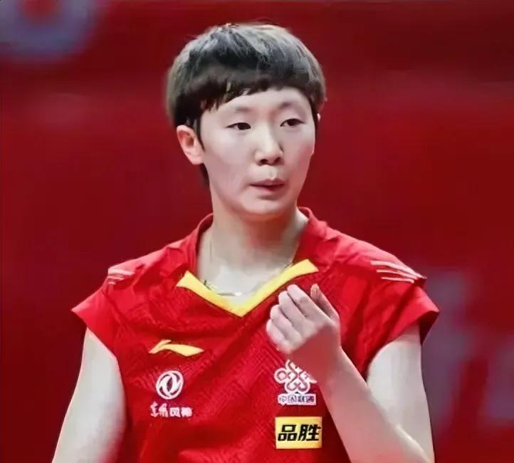 王曼昱真够倒霉的！这次世乒赛，王曼昱的签位实在是太差了，遇上世界削球高手韩莹，双