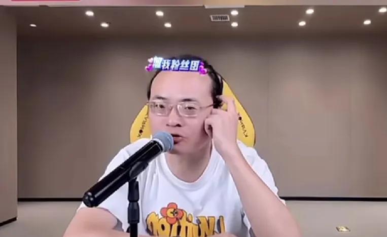 国内超吸金的十位网红主播，那可都是在互联网上掀起过大风浪的人物，收入一个比一个惊