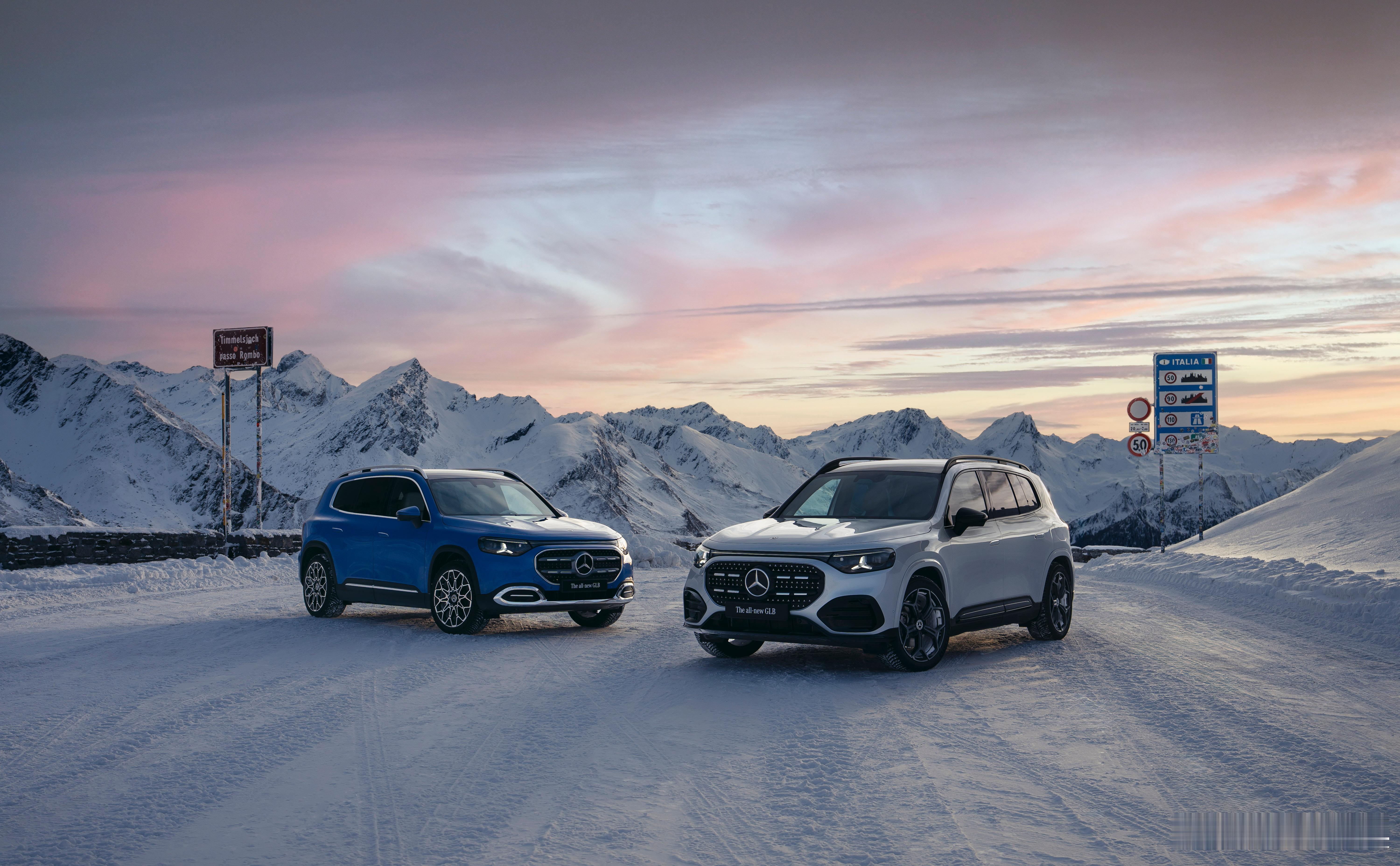 新一代奔驰GLB来了，这波换代挺有看头。首先，平台和尺寸全面进化，轴距加长60m