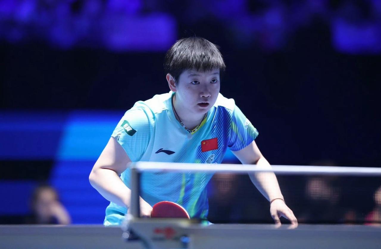 稳定军心的孙颖莎🇨🇳上场了[加油]！孙颖莎🇨🇳VS玛尼卡·巴特拉🇮