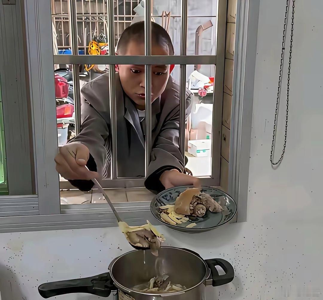 就这智商，每天给他送饭吃我怕他饿死了吧！