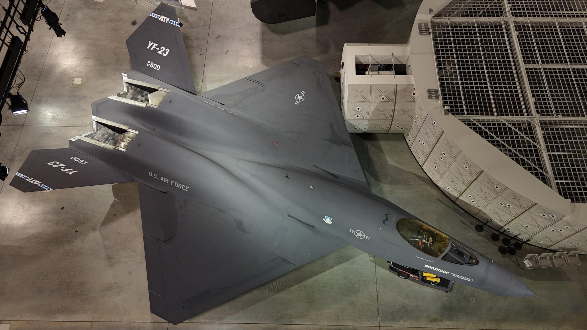 YF-23PAV-1黑寡妇II87-0800的一些新图​​​