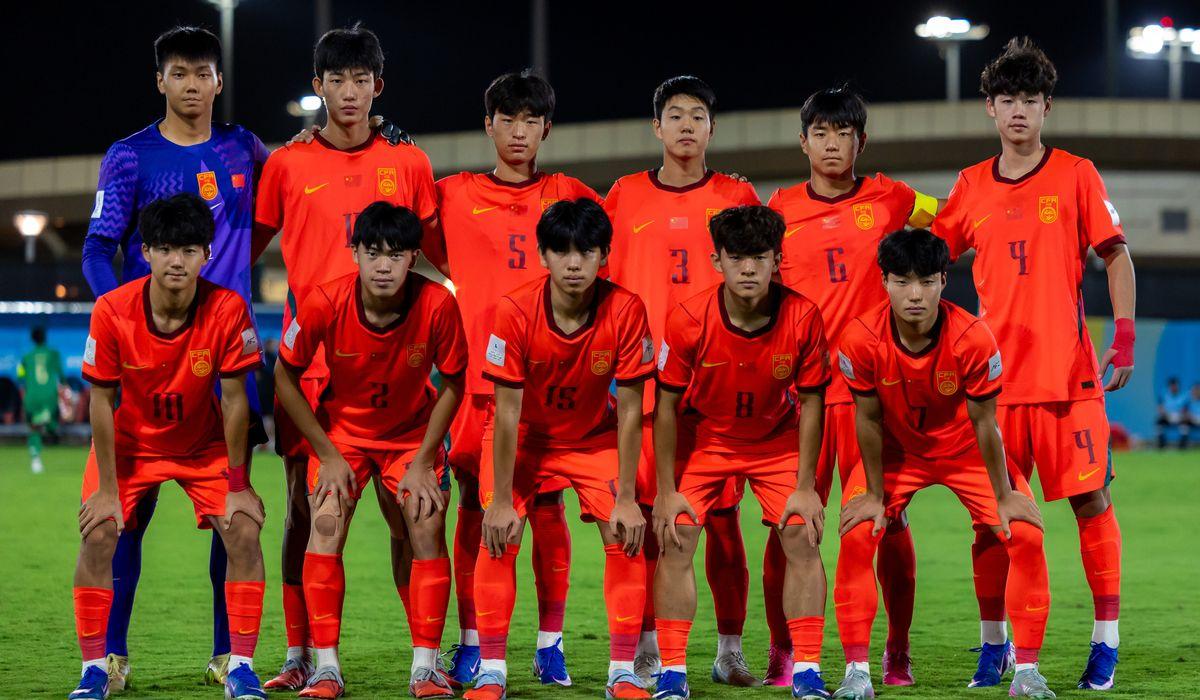 U17亚洲杯一夜四强决出两席！国足3-1逆转，淘汰沙特！日本5-0横扫，闯进