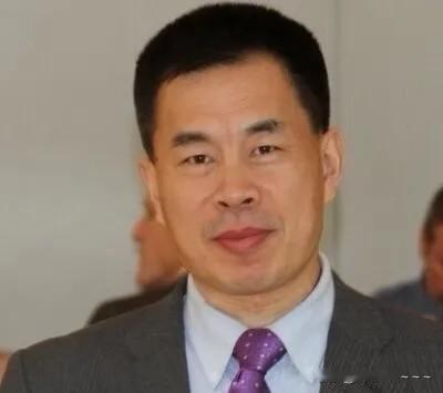 太硬气了！简直无法用语言来形容了。刚看到，陈卫华也来给日本上眼药了？而且，这