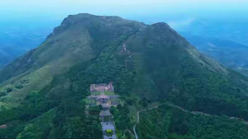 比秦始皇陵大3倍！世界最大帝陵藏在陕西一座山里，建了整整107光听这个数字，是