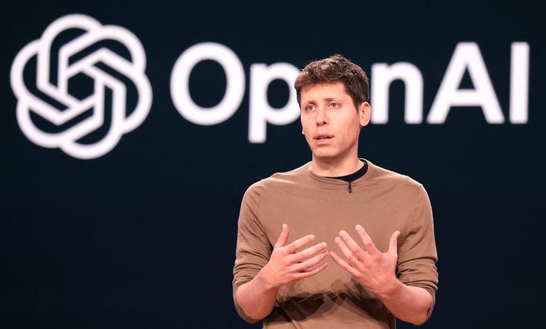 OpenAI这回栽大了！GPT-5刚推出就搞砸，首席执行官奥尔特曼对着记者直