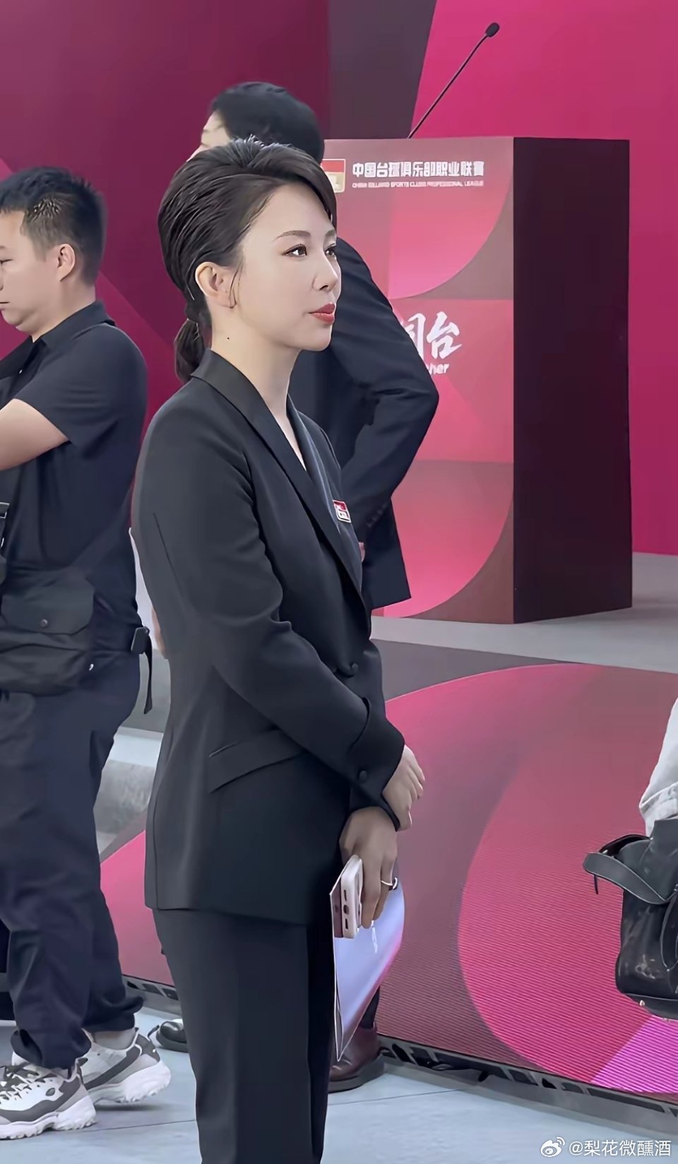 不怪那么多人喜欢她，确实是颜值的天花板！