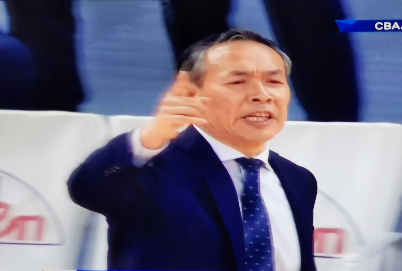 目前北京队的实力和状态堪称近年来CBA最强的一支队伍，广厦就是最终输掉总冠军也没