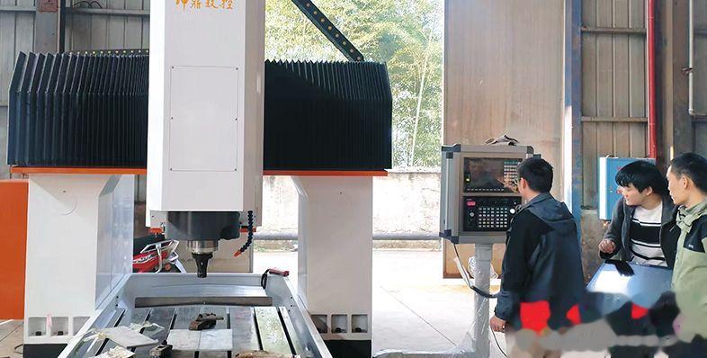 一群“00后”给焊头装上“体温计”丨服务赋能 企业“园”梦