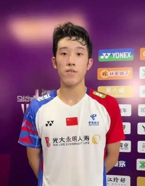 北京时间1月20日下午，刚刚结束了一场印尼羽毛球大师赛男单资格赛，2024年世青