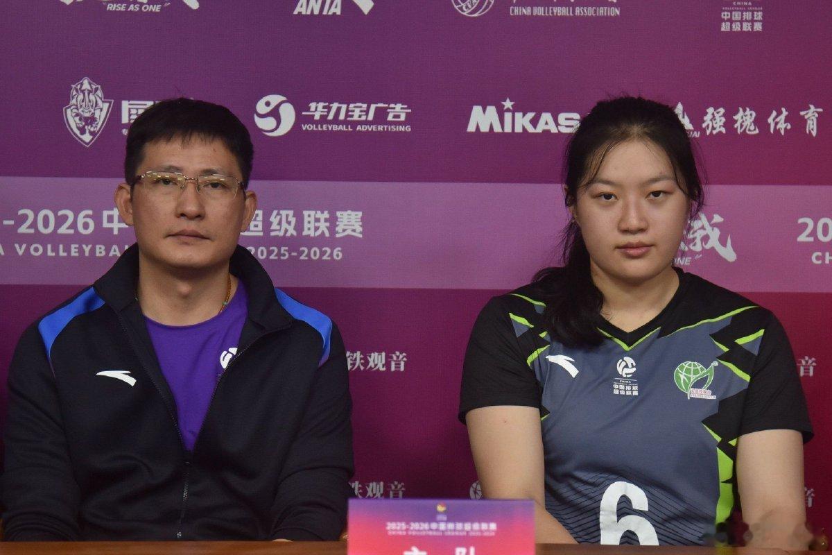 排超联赛2025-2026中国排球超级联赛福建女排3-0辽宁女排取得赛季首胜福