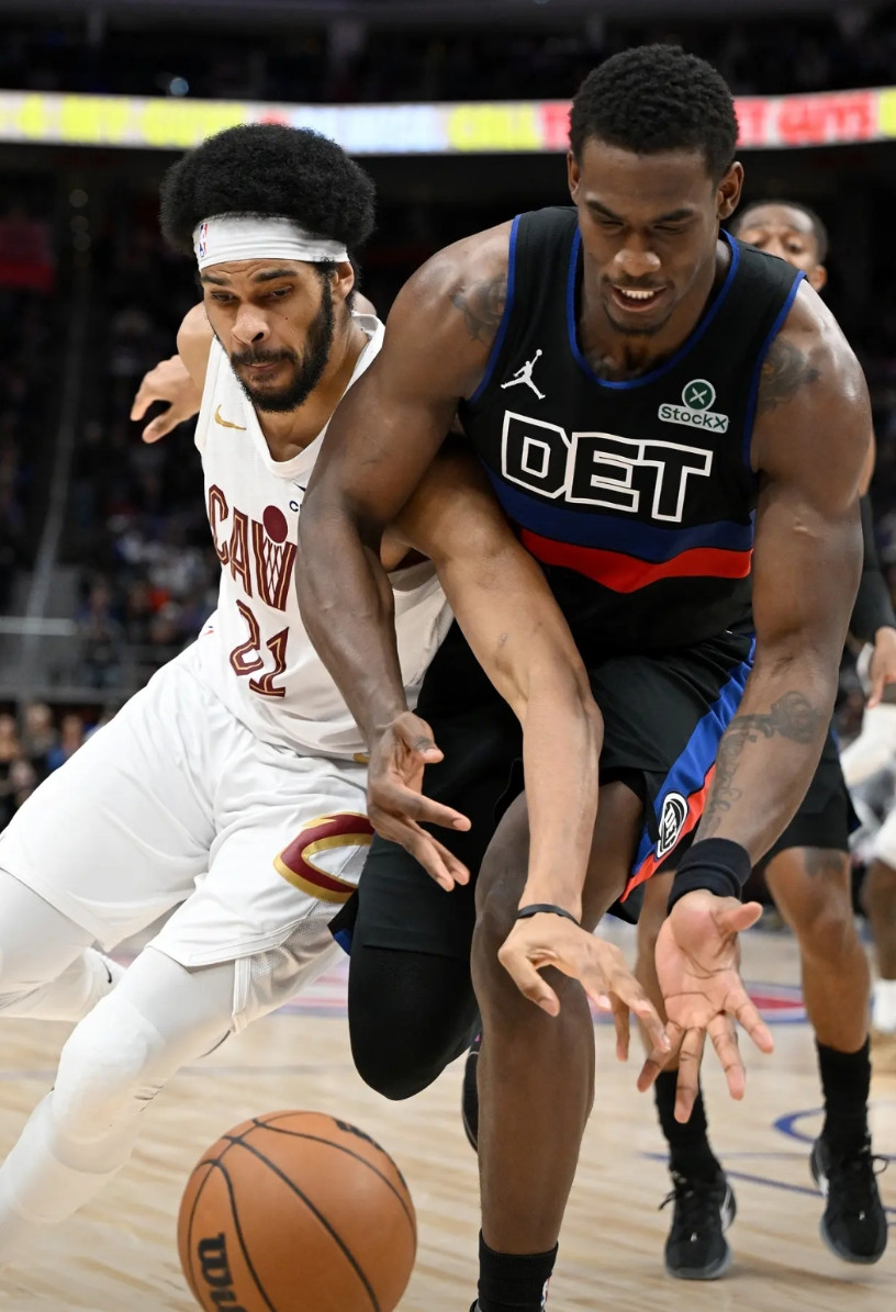 “东部前四”活塞、凯尔特人、尼克斯和骑士的中锋球员都太强了：1、活塞——杜伦