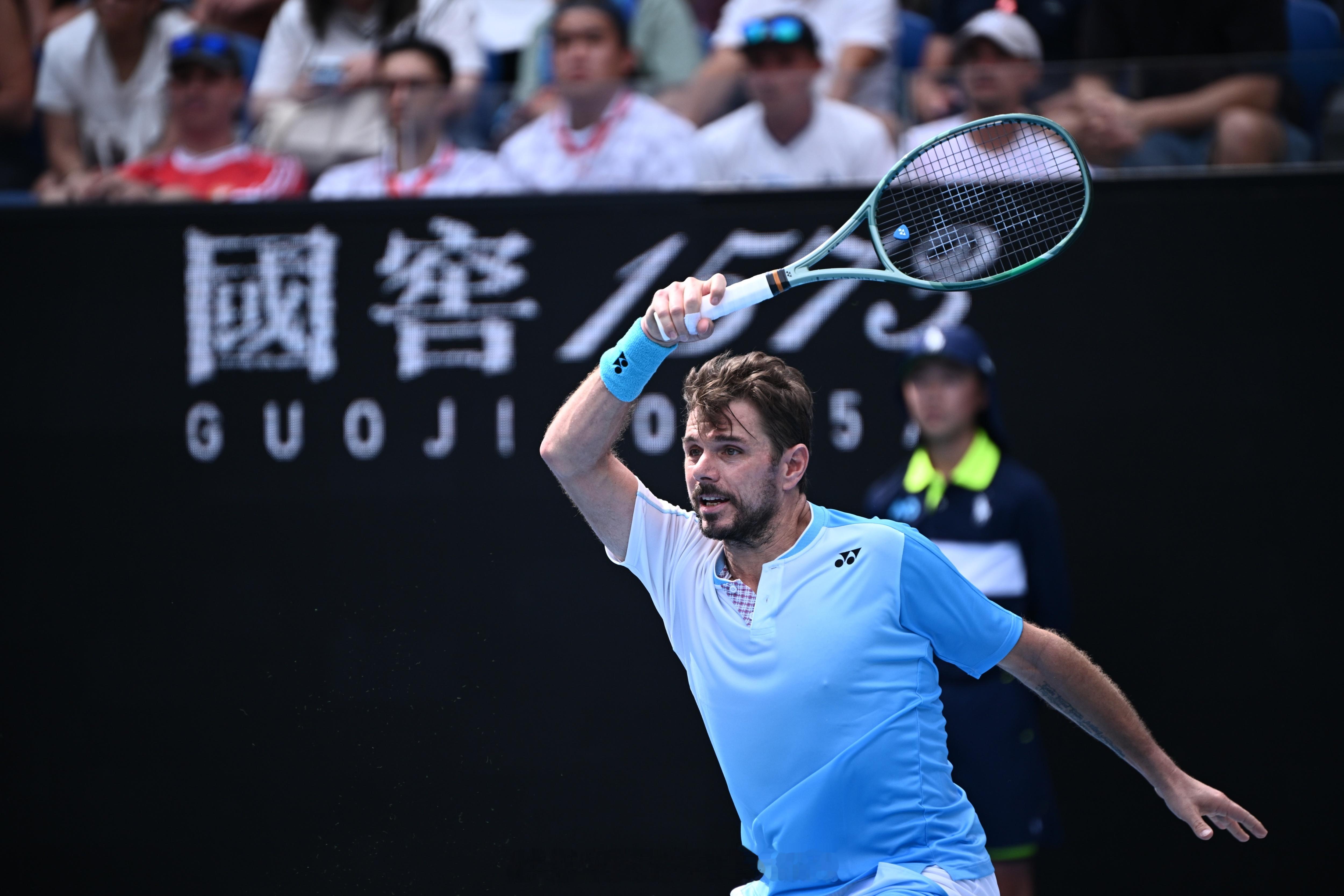 YONEX与网球【永远热泪盈眶！瓦林卡的澳网告别演出绚烂绽放】很多时候，告别并