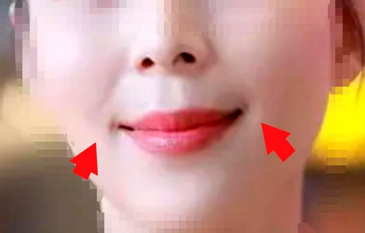 我跟你讲，有些人的脸，真的就是一本预告书，明晃晃写着“此路不通”。尤其是那种嘴