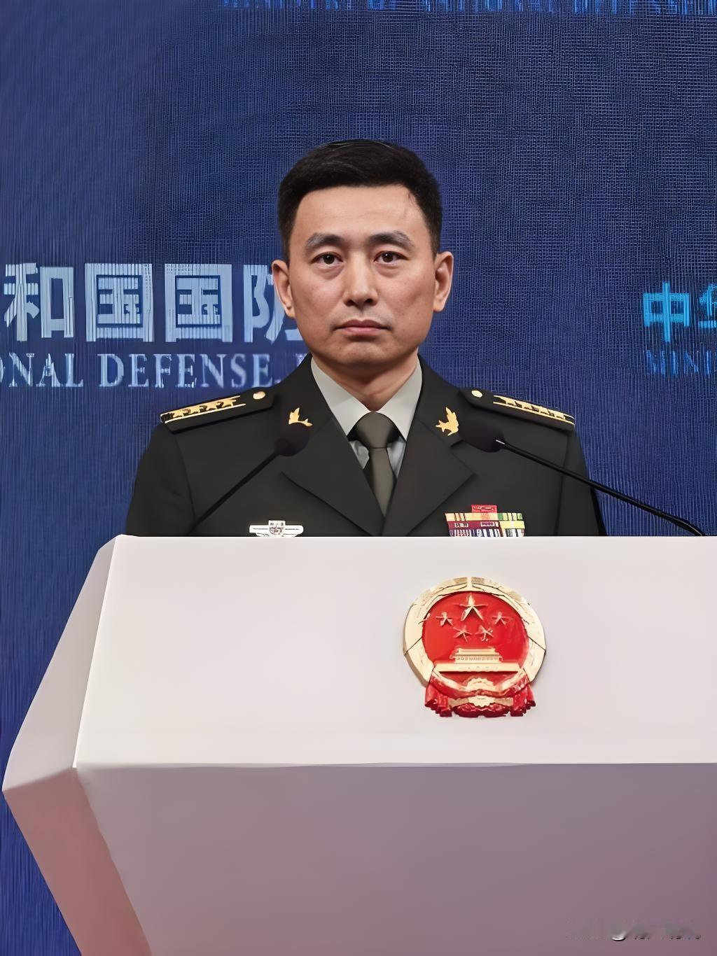 国台办、国防部接连出手，统一越来越近了！明人明说，把国台办警告台湾当局春节