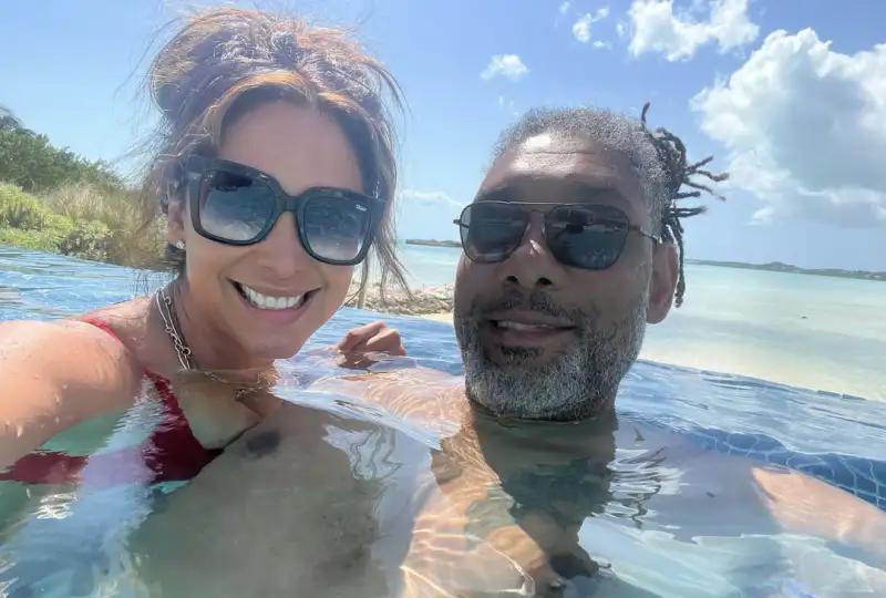 在婚姻上，老实人，还是太吃亏了。龙爷，果然，没骗人。唯小人你女人难养也。邓肯