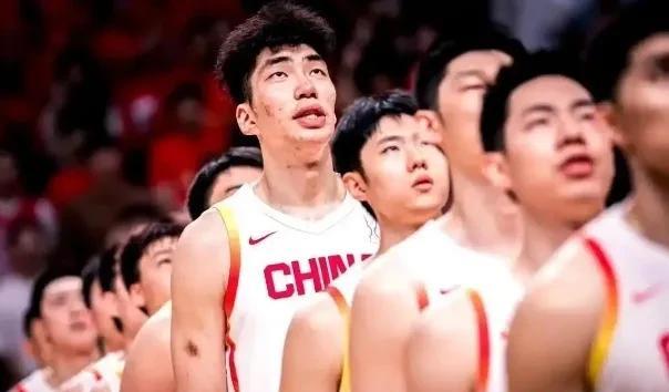 8月16日中国男篮和新西兰男篮这场半决赛太有看头了。这可是亚洲杯历史上两队首次较