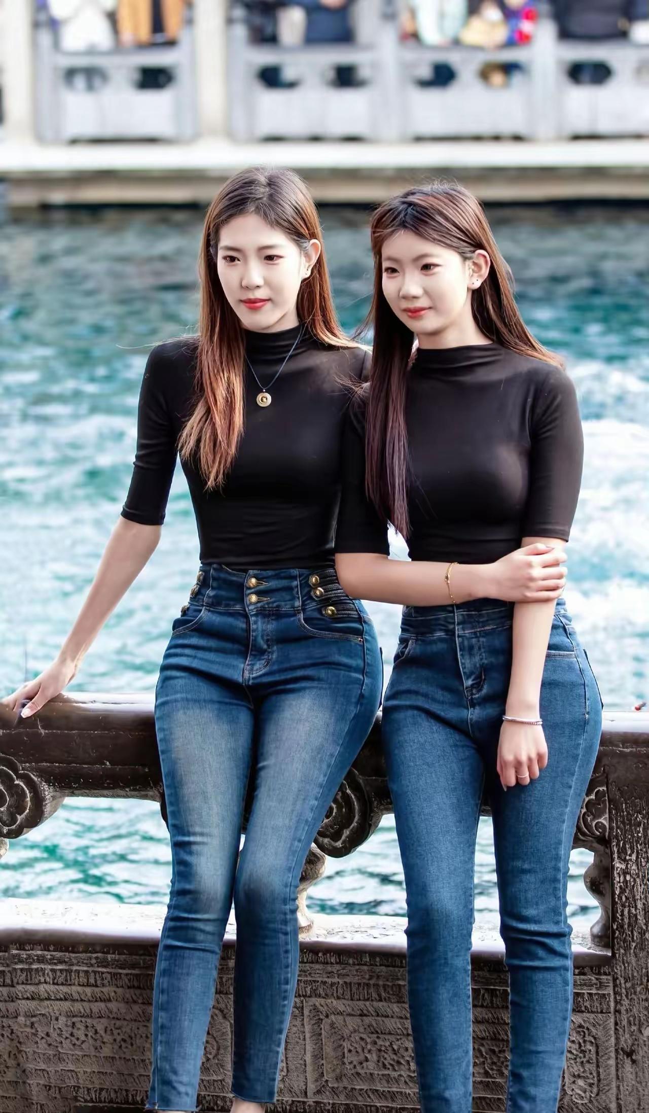 街拍美女穿搭分享穿搭街拍高清美女性感