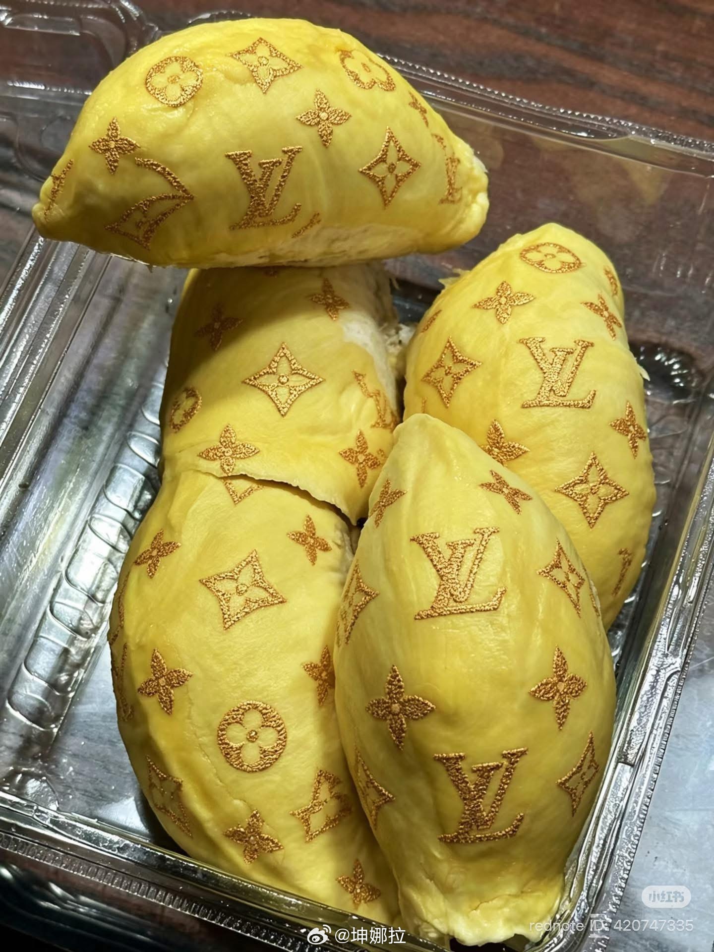 泰国榴莲现在都卷到LV级别了？