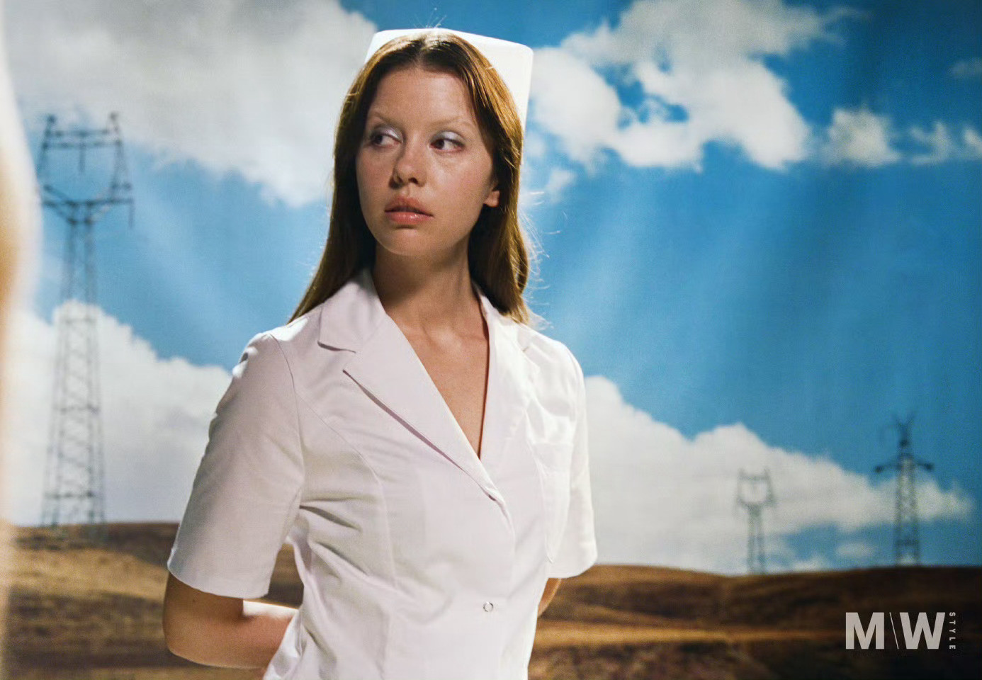 封面故事|MiaGoth：局外人摄影PetraCollins