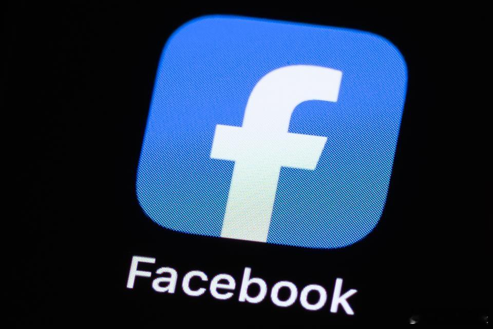 【Facebook删除1000万个账户并警告清除行动将继续】[美国社交媒体