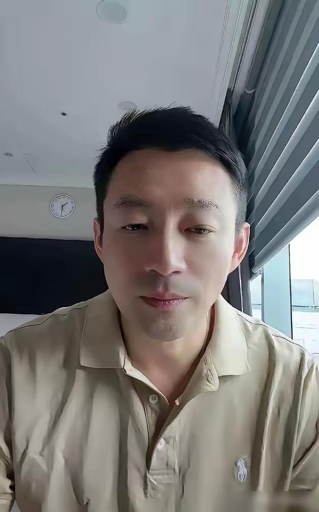 汪小菲怎么作他妈都能容忍，他妈外强内弱汪小菲是他母亲的软肋，因为他是他妈在这个世